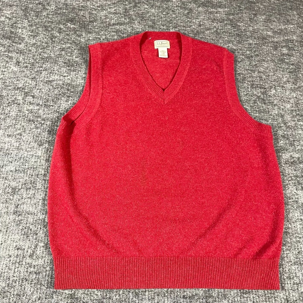 LL Bean Sweater Vest Mens L Red Wool Cashmere Blend Lightweight Preppy V Neck
